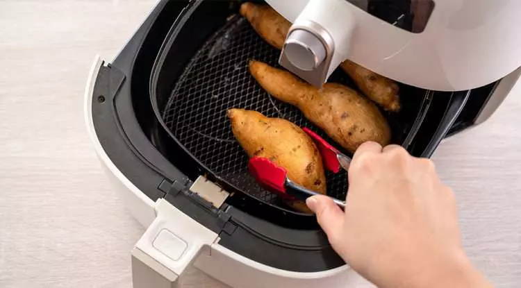Think Twice Before You Air Fry: The Foods That Don’t Belong in Your Favorite Appliance