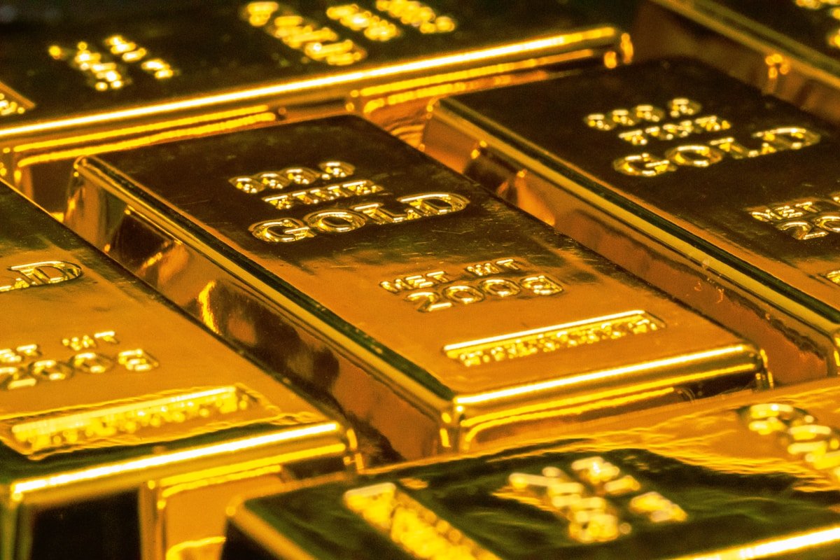 Central Banks Bought 244 Tonnes of Gold in Q1 2026 — Why the Rally Has Further to Run